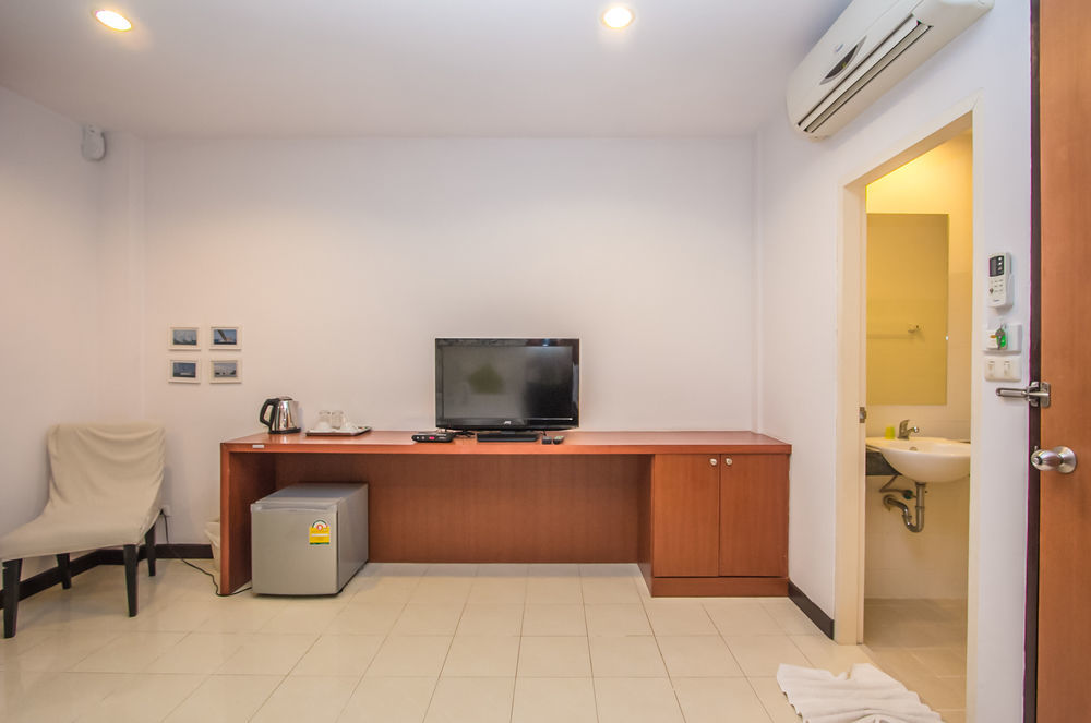 Sugar Ohana Poshtel Phuket Kültér fotó